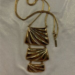 Women necklace